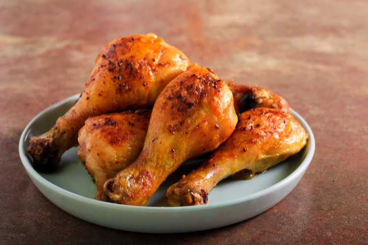 Carne di pollo - fonte_Canva - piemontetopnews.it