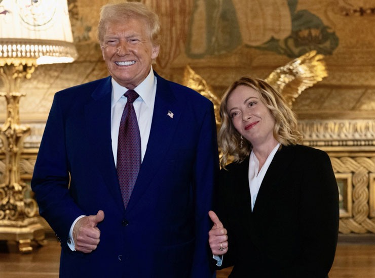 Donald Trump con Giorgia Meloni - Piemontetopnews.it