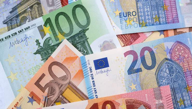 "Sì, avevo il reddito di cittadinanza" | 25mila euro di multa e 5 anni di galera