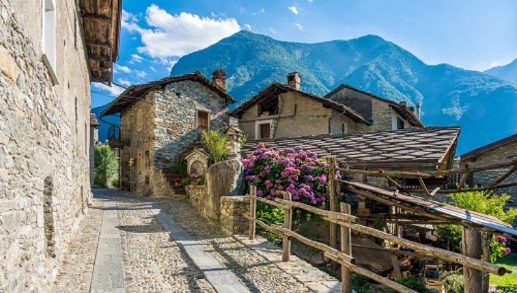 Stradine incantate e natura incontaminata: il borgo più bello d'Italia è in Piemonte