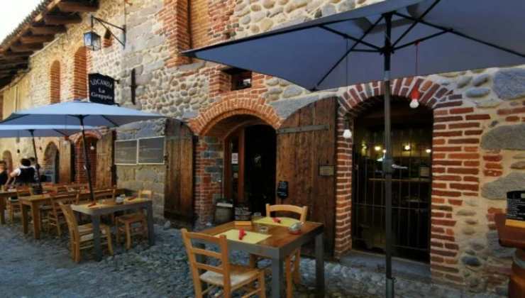 Ti sembrerà di stare nei presepi di San Gregorio Armeno, invece sei nel cuore piemontese 