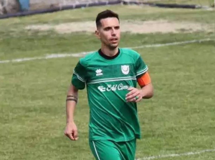 Francesco Cimino con la maglia del Castellazzo - Piemontetopnews.it