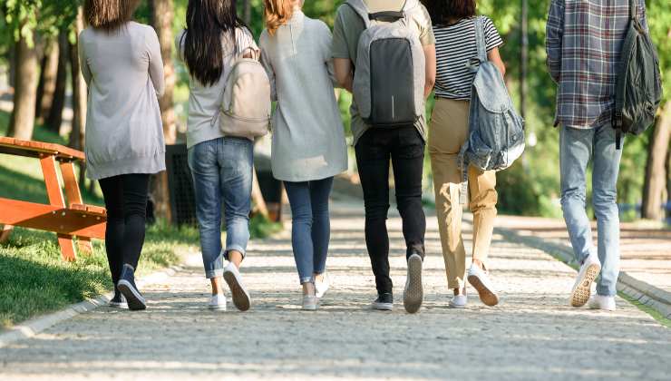 "NON VI VOGLIAMO PIÙ", esodo dei piemontesi, 14.000 i cittadina mandati via 