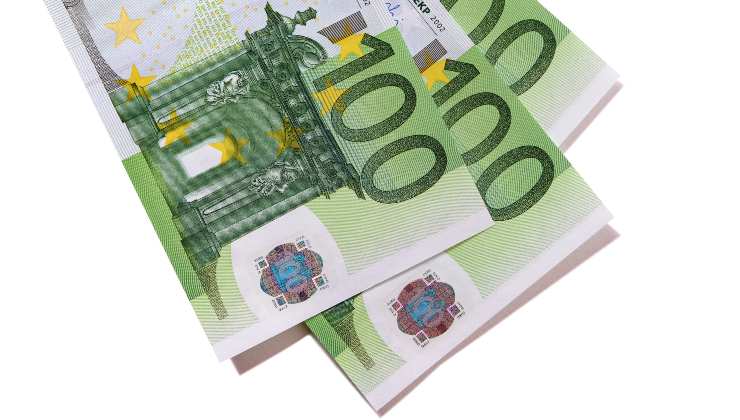 BONUS RESTA ATTIVO: € 300 compilando il modulo |