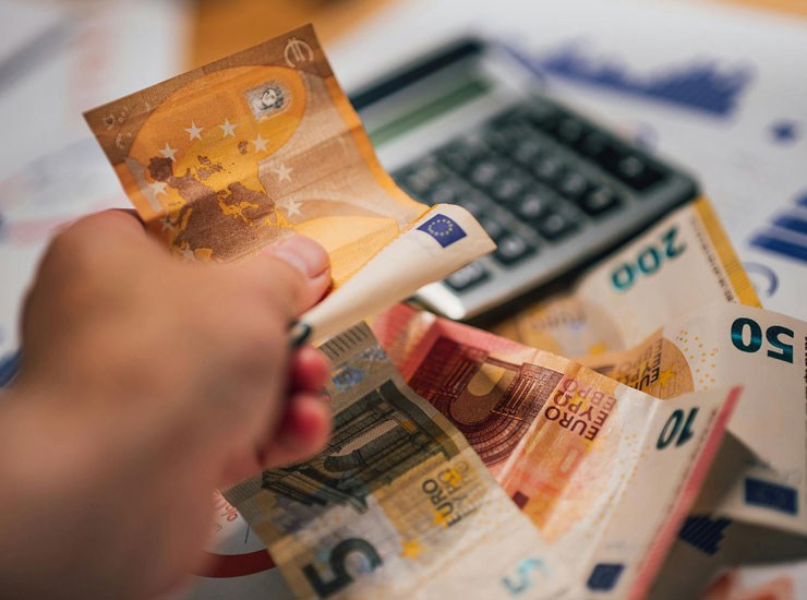 Calcolatrice alla mano, per gli italiani arriva l'aumento - Piemontetopnews.it