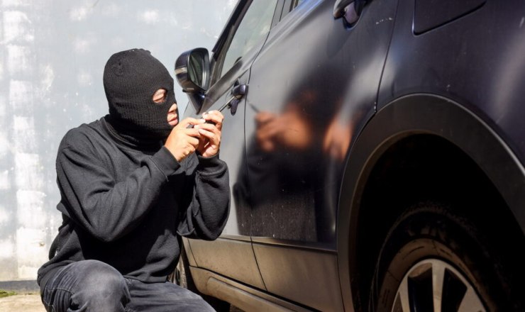 Furto auto (web) - Piemontetopnews.it