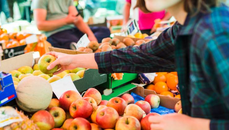 ALLERTA ALIMENTARE, compri la frutta all'Eurospin perché costa poco, ma ecco cosa c'è dentro