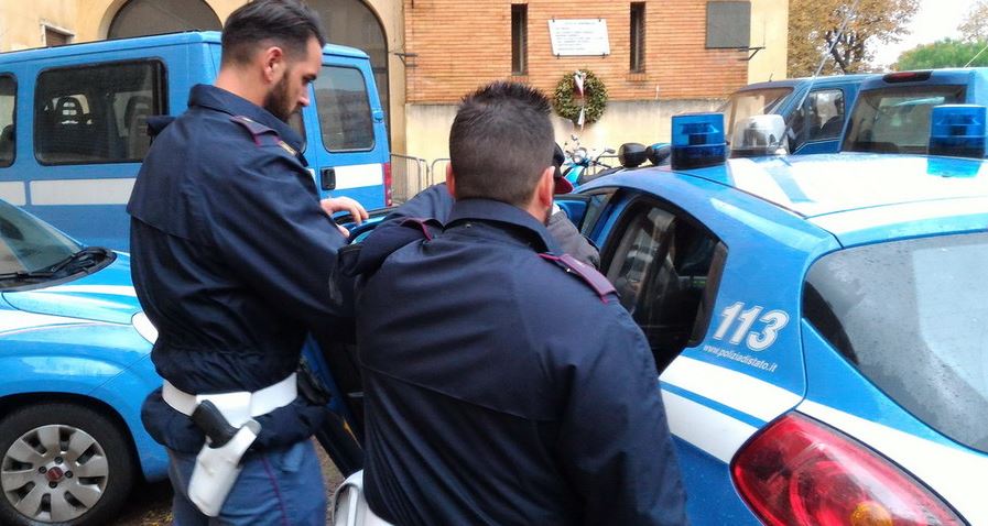 Rapinarono Ad Asti La Banca D Alba Arrestati 2 Catanesi Piemontetopnews