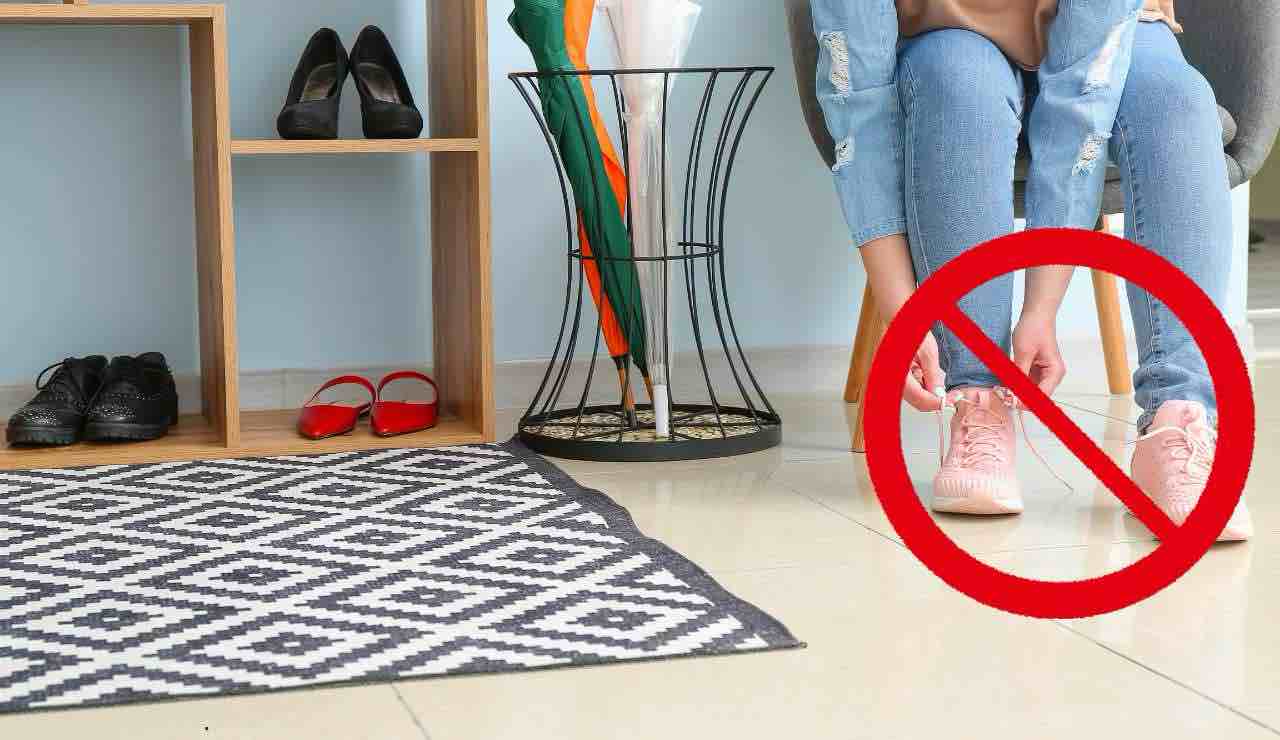 “Agente, stavo solo camminando in casa mia”: 3 mesi di reclusione e 309 euro di multa | Passata la legge