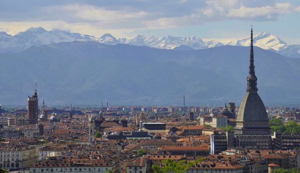 Ogr Torino: appuntamenti a maggio 2025 da non perdere in tutti gli spazi delle ex officine
