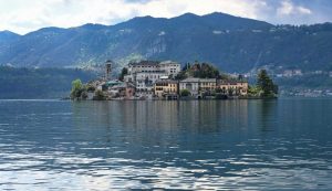 Il Lago d'Orta si trasforma in un set cinematografico