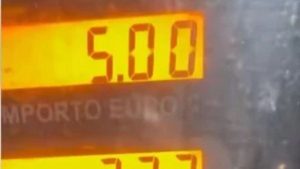 5 euro di benzina - piemontetopnews.it