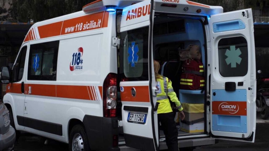 Ambulanza - fonte_Ansa - piemontetopnews.it