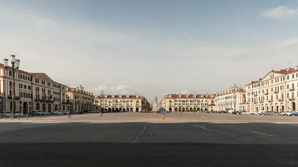 "Cuneo è la nuova Capitale" | Bye bye Torino: ordinanza a livello nazionale, la decisione è definitiva
