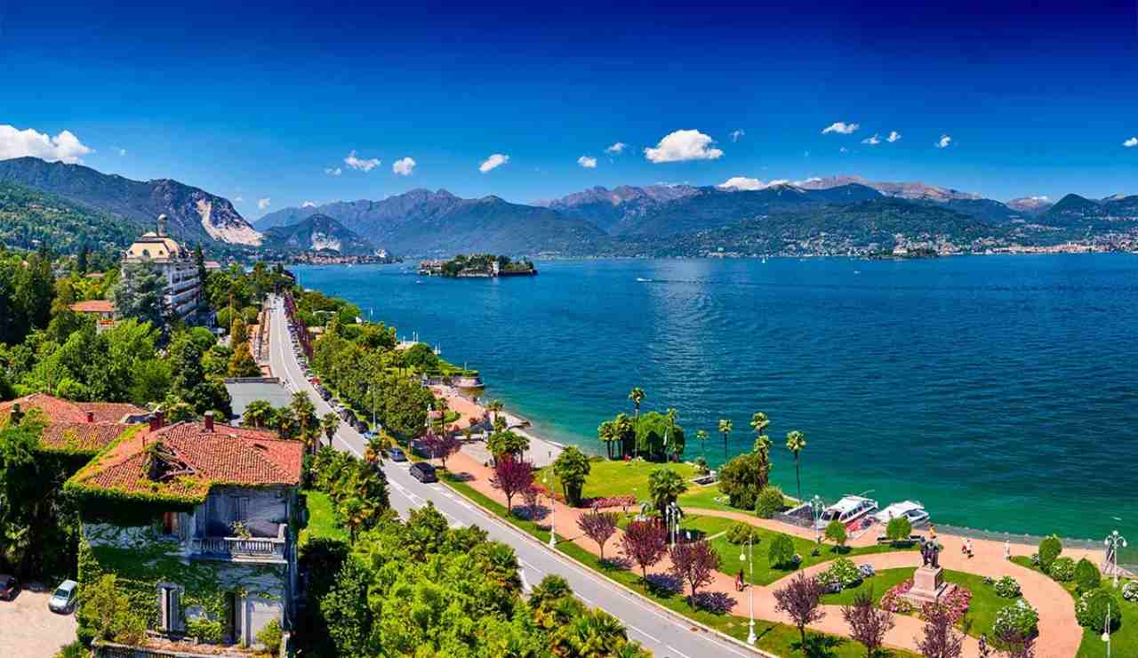 Il bagno più tossico d’Italia te lo fai in Piemonte, nel lago della morte | Ti becchi un melanoma di tipo 1