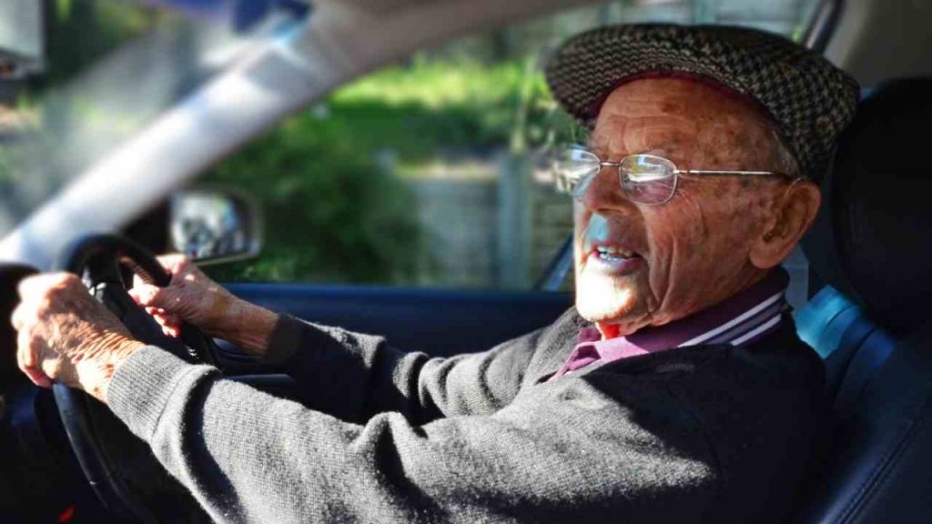 Le auto usate più sicure per le persone anziane
