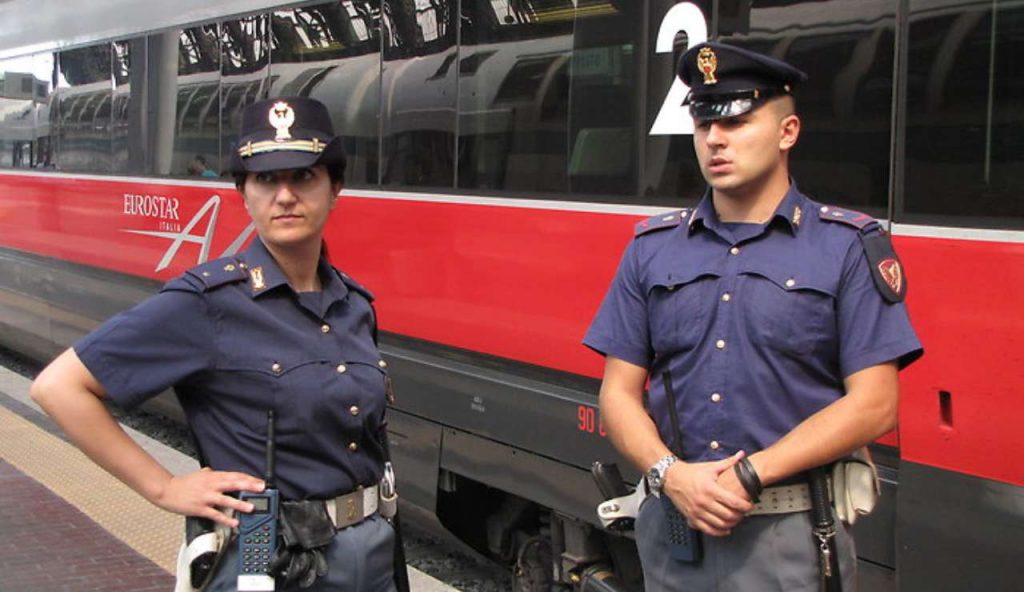 Aumentano i controlli alle stazioni