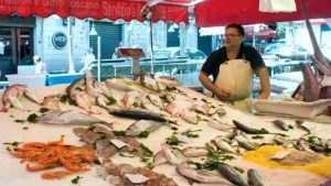 pescheria-italiana-mercato-depositphotos-piemontetopnews.it