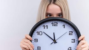 ORA LEGALE, cambia tutto: le lancette verranno spostate molto prima