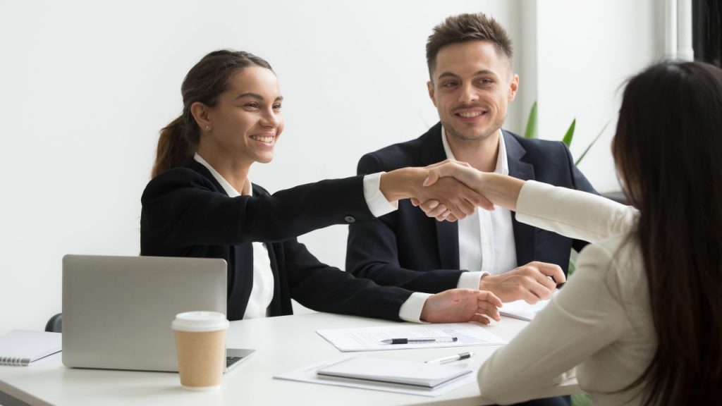 La maggiore azienda italiana assume 19.000 dipendenti: € 1650 al mese