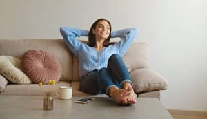 Divano (iStock) - Piemontetopnews.it