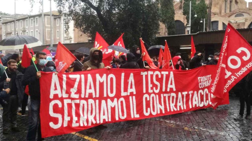 Aumenta l'orario di lavoro, scoppia la protesta - Piemontetopnews.it