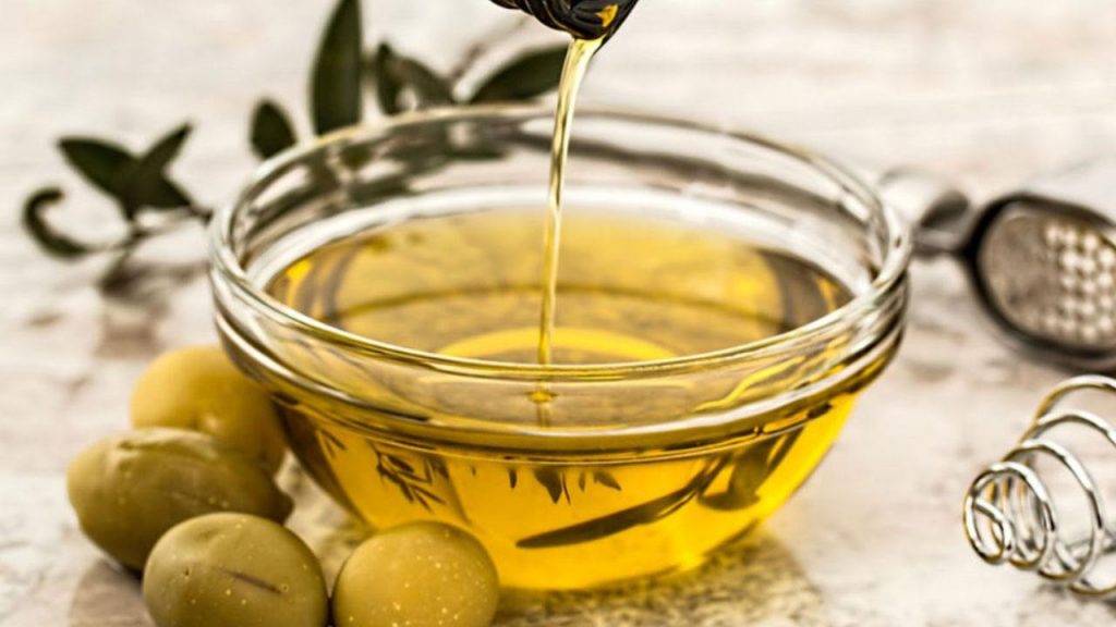 L'olio d'oliva, eccellenza italiana nel mondo - Piemontetopnews.it