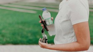 Sul bus grazie alla bottiglietta d'acqua, ecco come fare - Piemontetopnews.it