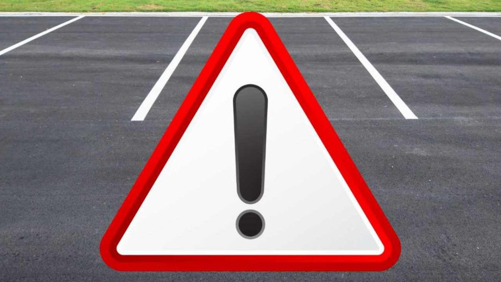 CONDOMINIO, divieto assoluto di parcheggiare anche se si ha il posto auto riservato